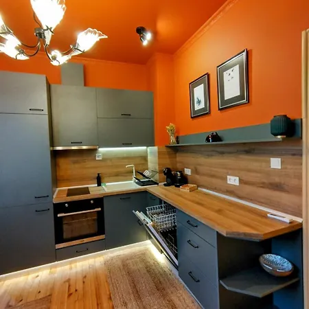 公寓 Moon House Red 普罗夫迪夫